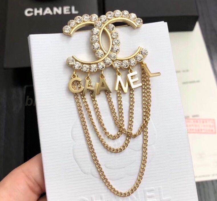 Chanel Brooch 373